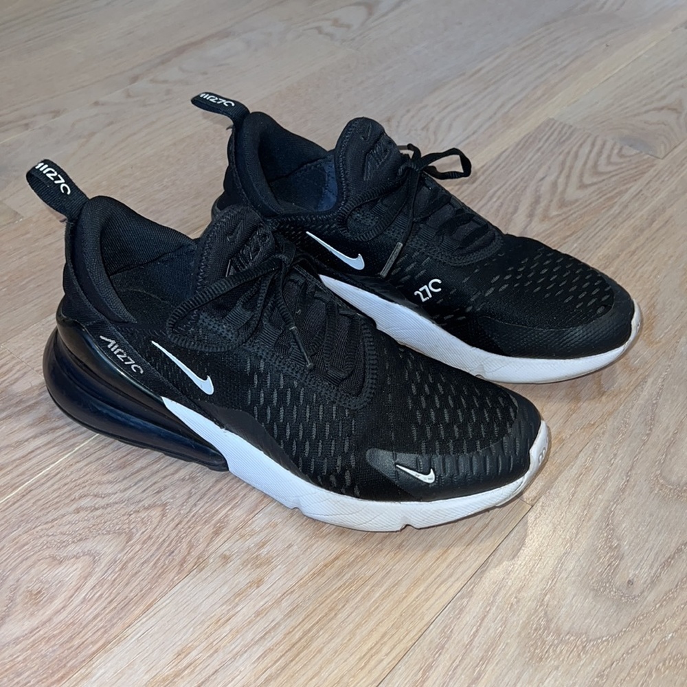 Nike Air Max 270